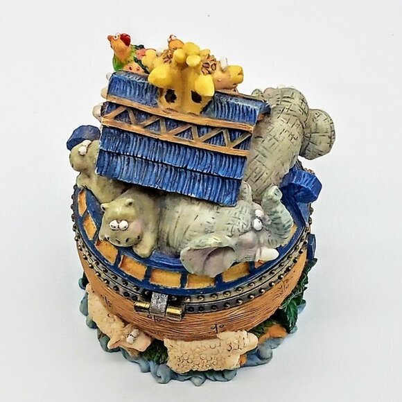 Noah's Ark Hinged Trinket Box - Picture 3 of 7